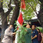 Polsek Metro Tanah Abang Tertibkan Bendera Ormas Ilegal, Cegah Premanisme di Ruang Publik