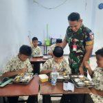 SPPG Lanud Sultan Hasanuddin Salurkan Ribuan Paket Makan Bergizi Gratis