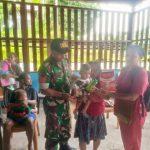 Satgas TMMD Ke-126 Bersama Puskesmas Sausapor Gelar Posyandu Anak di Kampung Bondek