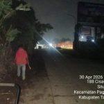 Warga Resah: Galian Internet Tengah Malam di Cisauk Tak Berizin, Jalan Bolong Tanpa Rambu