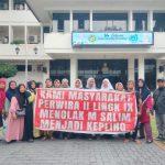 Warga Lingkungan IX Tandatangani Petisi Penolakan M Salim Sebagai Kepling