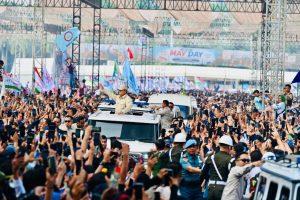 Panglima TNI Dampingi Presiden RI Hadiri Hari Buruh Internasional