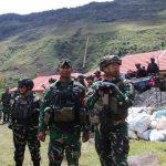 Danrem 173/Praja Vira Braja Tinjau Kesiapan Wilayah Teritorial di Makodim 1714/PJ