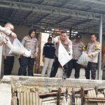 Kapolres Metro Bekasi Tebar 10 Ribu Benih Lele, Dukung Ketahanan Pangan dan Rantai Pasok SPPG Polri