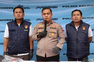 Jambret Kalung Emas 4 Gram, Dua Pelaku Berhasil Diringkus Polsek Kebon Jeruk