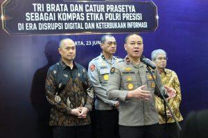 Yudi Latif: Etika Jadi Perekat Kepercayaan Publik, Kunci Transformasi Polri Menuju Indonesia Emas 2045