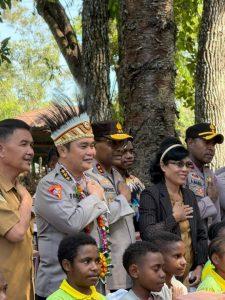 Astamaops Kapolri Bagikan Bantuan dan Semangat Belajar di Pusat Olah Seni Wesaput Jayawijaya