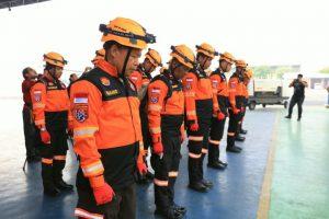 Polri Kirim Tim K9 dan 2,5 Ton Logistik, Perkuat Penanganan Gempa NTT