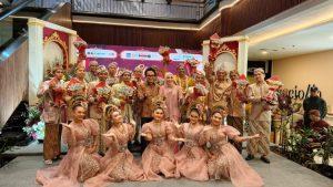 Bamsoet Apresiasi Nikah Massal Bersama Perkumpulan Bumi Alumni UNPAD, Hadirkan Kepedulian Sosial dan Gerakkan Ekonomi Alumni