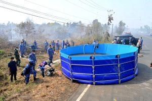 Lanud Sjamsudin Noor Kerahkan Tangki Portable dan Gambut Injection di Kawasan Ring I Bandara Sjamsudin Noor Atasi Titik Api Karhutla