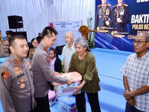 Polda Metro Jaya Gelar Bakti Sosial 1000 Paket Sembako Kampung Ambon Lewat Aksi Sosial